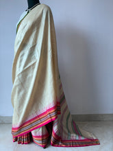 Load image into Gallery viewer, Karvati Kinaar Vidarbha Tussar Saree