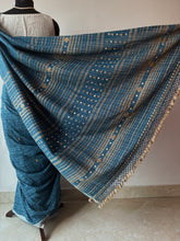Load image into Gallery viewer, Handwoven Bhujodi Kala Cotton Saree