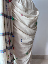 Load image into Gallery viewer, Handwoven Bhujodi Kala Cotton Saree