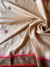 Load image into Gallery viewer, Lambani Karvati Kinaar Vidarbha Tussar Handwoven Saree