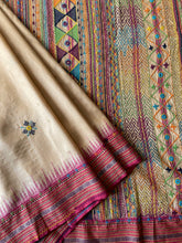 Load image into Gallery viewer, Lambani Karvati Kinaar Vidarbha Tussar Handwoven Saree