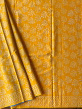 Load image into Gallery viewer, Mul Cotton Saree