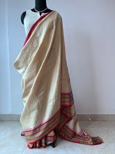 Load image into Gallery viewer, Karvati Kinaar Vidarbha Tussar Saree