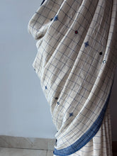 Load image into Gallery viewer, Handwoven Bhujodi Kala Cotton Saree