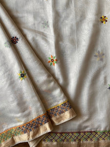 Lambani Embroidered Handwoven Maheshwari Silk-Cotton Saree.