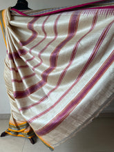 Load image into Gallery viewer, Karvati Kinaar Vidarbha Tussar Handwoven Saree