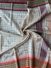 Load image into Gallery viewer, Karvati Kinaar Vidarbha Tussar Jaala Palla Saree