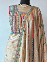 Load image into Gallery viewer, Lambani Tussar Unstitched Kurta