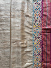 Load image into Gallery viewer, Lambani Karvati Kinaar Vidarbha Tussar Handwoven Saree