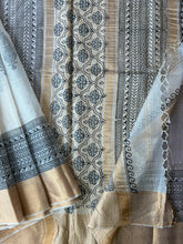 Load image into Gallery viewer, Cream Bagh Kosa Kota Weave Silk Saree
