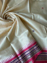 Load image into Gallery viewer, Karvati Kinaar Vidarbha Tussar Handwoven Saree