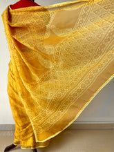 Load image into Gallery viewer, Kota Doria Lace Saree