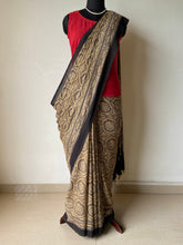 Load image into Gallery viewer, Ajrakh Mul Cotton Saree