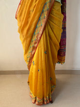 Load image into Gallery viewer, Lambani Embroidered Handwoven Maheshwari Silk-Cotton Saree.