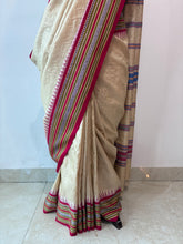 Load image into Gallery viewer, Karvati Kinaar Vidarbha Tussar Saree