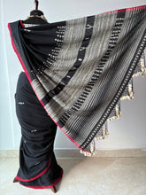 Load image into Gallery viewer, Handwoven Bhujodi Kala Cotton Saree