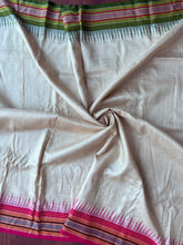 Load image into Gallery viewer, Karvati Kinaar Vidarbha Tussar Saree