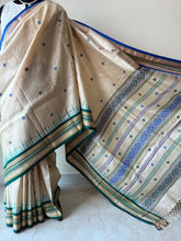 Load image into Gallery viewer, Karvati Kinaar Vidarbha Tussar Jaala Palla Saree