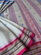 Load image into Gallery viewer, Karvati Kinar Vidarbha Tussar Jaala Palla Saree