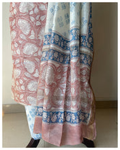 Load image into Gallery viewer, Block Printed Silk Cotton Suit