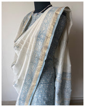 Load image into Gallery viewer, Block Printed Silk Cotton Suit