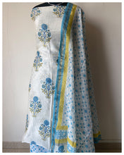 Load image into Gallery viewer, Block Printed Silk Cotton Suit